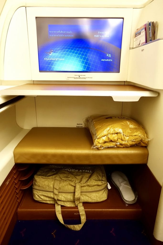 タイ国際航空A380ファーストクラス搭乗記〜設備編〜